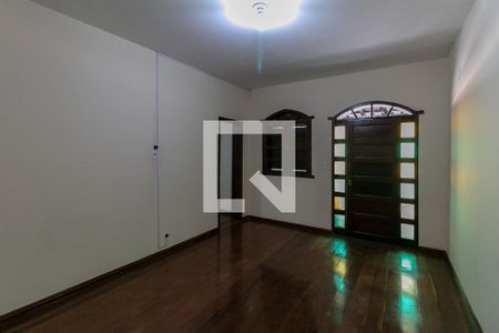 Sala de casa à venda com 3 quartos, 210m² em Camargos, Belo Horizonte
