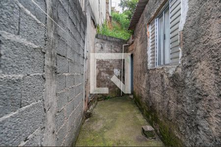 Casa à venda com 60m², 2 quartos e 2 vagas Casa à venda com 60m², 2 quartos e 2 vagasQuintal