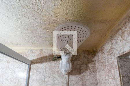 Casa à venda com 60m², 2 quartos e 2 vagas Casa à venda com 60m², 2 quartos e 2 vagasBanheiro 2