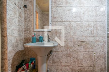 Casa à venda com 60m², 2 quartos e 2 vagas Casa à venda com 60m², 2 quartos e 2 vagasBanheiro 2