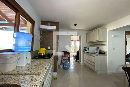 Casa à venda com 340m², 4 quartos e 3 vagasCozinha