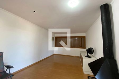 Casa à venda com 340m², 4 quartos e 3 vagasSala 2