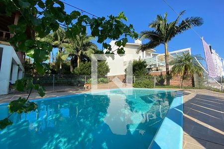 Casa à venda com 340m², 4 quartos e 3 vagasPiscina