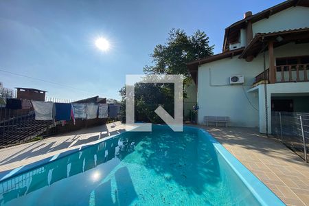 Casa à venda com 340m², 4 quartos e 3 vagasPiscina