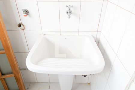 Apartamento para alugar com 62m², 2 quartos e 1 vagaÁrea de serviço 