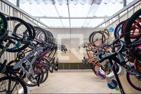 Apartamento para alugar com 62m², 2 quartos e 1 vagaÁrea comum 