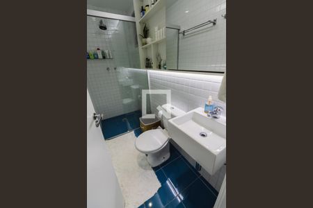 Banheiro de apartamento para alugar com 2 quartos, 60m² em Alto da Lapa, São Paulo