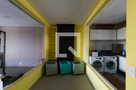 Apartamento para alugar com 52m², 2 quartos e 1 vaga Apartamento para alugar com 52m², 2 quartos e 1 vagaÁrea comum - Lavanderia