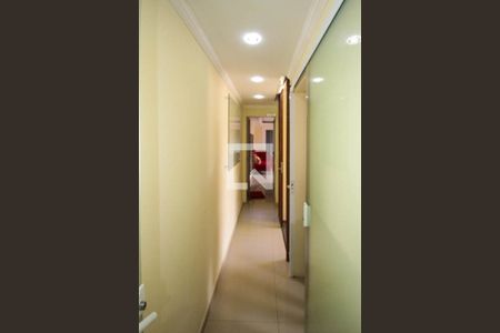 Casa à venda com 280m², 3 quartos e 2 vagas Casa à venda com 280m², 3 quartos e 2 vagasCorredor