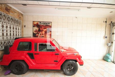 Casa à venda com 280m², 3 quartos e 2 vagas Casa à venda com 280m², 3 quartos e 2 vagasGaragem