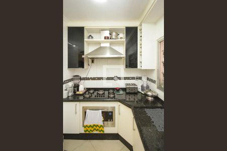 Casa à venda com 280m², 3 quartos e 2 vagas Casa à venda com 280m², 3 quartos e 2 vagasCozinha