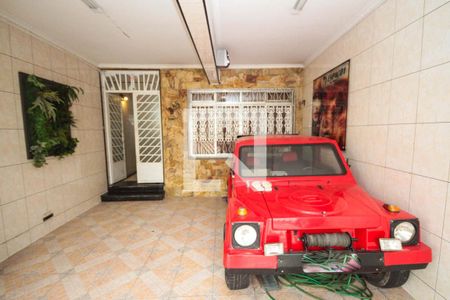 Casa à venda com 280m², 3 quartos e 2 vagas Casa à venda com 280m², 3 quartos e 2 vagasGaragem