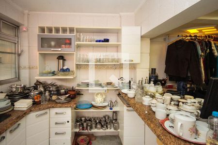 Casa à venda com 280m², 3 quartos e 2 vagas Casa à venda com 280m², 3 quartos e 2 vagasCozinha da Edicula