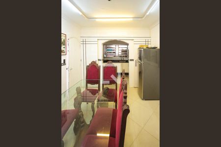 Casa à venda com 280m², 3 quartos e 2 vagas Casa à venda com 280m², 3 quartos e 2 vagasSala de Jantar