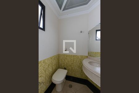 Apartamento para alugar com 130m², 3 quartos e 3 vagas Apartamento para alugar com 130m², 3 quartos e 3 vagasLavabo