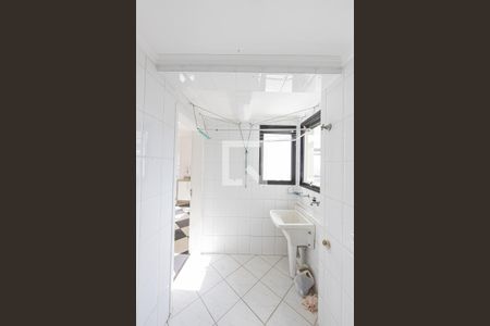 Apartamento para alugar com 130m², 3 quartos e 3 vagas Apartamento para alugar com 130m², 3 quartos e 3 vagasÁrea de Serviço