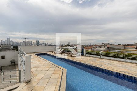 Apartamento para alugar com 130m², 3 quartos e 3 vagas Apartamento para alugar com 130m², 3 quartos e 3 vagasÁrea comum - Piscina