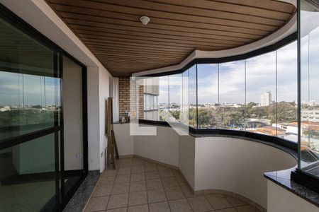 Apartamento para alugar com 130m², 3 quartos e 3 vagas Apartamento para alugar com 130m², 3 quartos e 3 vagasVaranda Sala