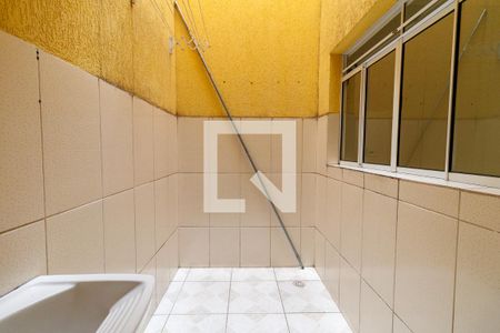 Casa de condomínio para alugar com 80m², 2 quartos e 1 vaga Casa de condomínio para alugar com 80m², 2 quartos e 1 vagaÁrea de Serviço