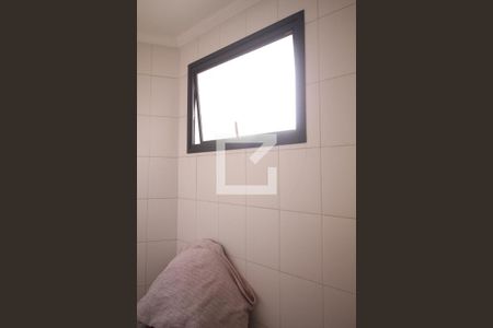 Apartamento à venda com 66m², 2 quartos e 2 vagasBanheiro