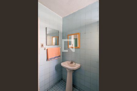 Casa à venda com 83m², 2 quartos e 1 vaga Casa à venda com 83m², 2 quartos e 1 vagaBanheiro