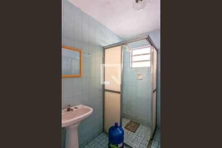 Casa à venda com 83m², 2 quartos e 1 vaga Casa à venda com 83m², 2 quartos e 1 vagaBanheiro