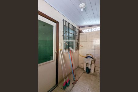 Casa à venda com 83m², 2 quartos e 1 vaga Casa à venda com 83m², 2 quartos e 1 vagaÁrea de serviço