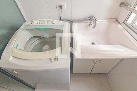 Apartamento para alugar com 66m², 3 quartos e 1 vagaÁrea de Serviço