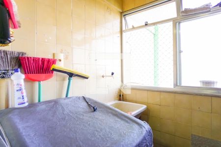 Apartamento à venda com 42m², 2 quartos e 1 vagaCozinha e Área de Serviço