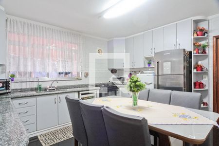 Casa à venda com 250m², 4 quartos e 2 vagasCozinha