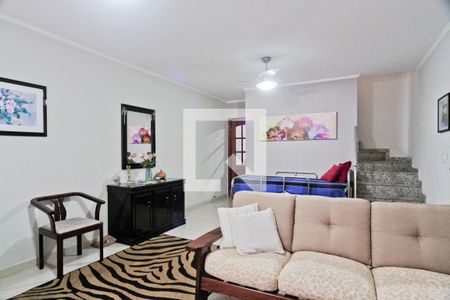 Sala de casa à venda com 4 quartos, 250m² em Vila Santa Delfina, São Paulo