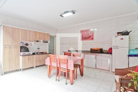 Casa à venda com 250m², 4 quartos e 2 vagasQuintal