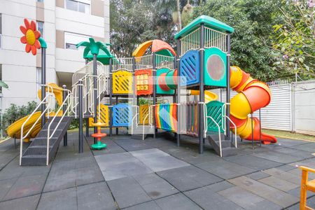 Apartamento para alugar com 180m², 3 quartos e 3 vagasPlayground