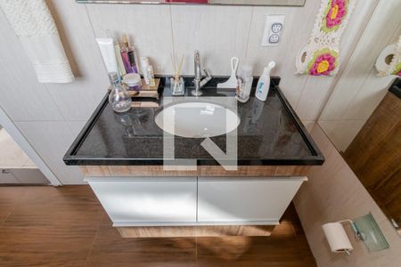 Apartamento à venda com 60m², 2 quartos e sem vagaBanheiro 