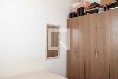 Quarto 2 de apartamento à venda com 2 quartos, 43m² em Chácara Cotia, Contagem