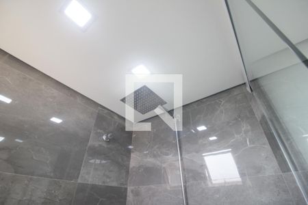 Apartamento à venda com 140m², 4 quartos e 4 vagasChuveiro