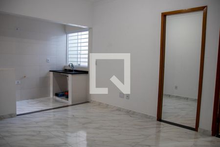 Sala de casa de condomínio à venda com 2 quartos, 43m² em Vila Nova Mazzei, São Paulo