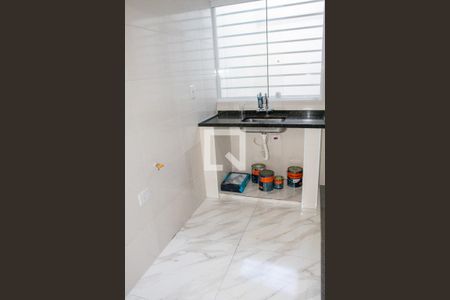 Casa de condomínio à venda com 43m², 2 quartos e sem vagaCozinha 