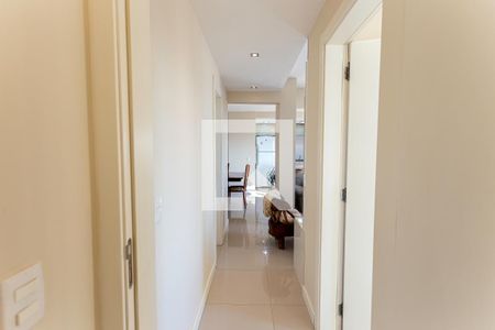 Apartamento para alugar com 77m², 3 quartos e 2 vagasCorredor da Suíte 