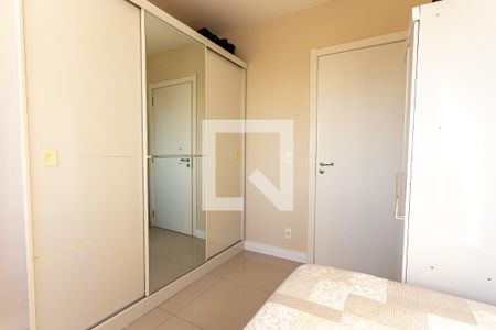 Apartamento para alugar com 77m², 3 quartos e 2 vagasQuarto