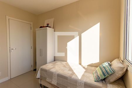 Apartamento para alugar com 77m², 3 quartos e 2 vagasQuarto