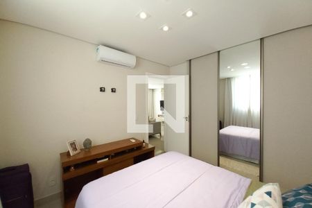 Apartamento à venda com 63m², 2 quartos e 1 vagaQuarto 2