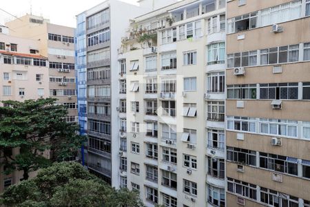 Vista   de apartamento à venda com 2 quartos, 72m² em Leme, Rio de Janeiro