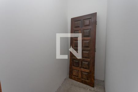 Casa à venda com 431m², 4 quartos e 8 vagas Casa à venda com 431m², 4 quartos e 8 vagasDespensa