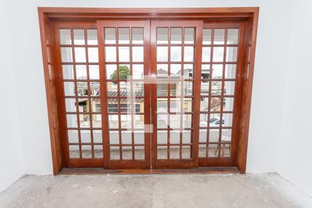 Janela da sala de casa à venda com 4 quartos, 431m² em Taboão, Diadema