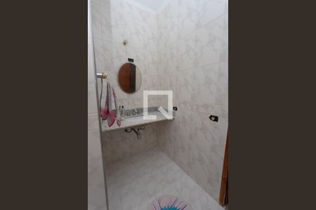 Casa à venda com 431m², 4 quartos e 8 vagas Casa à venda com 431m², 4 quartos e 8 vagasBanheiro social