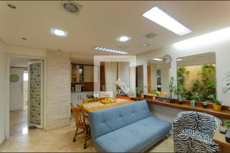 Sala de casa à venda com 5 quartos, 260m² em Cidade Patriarca, São Paulo