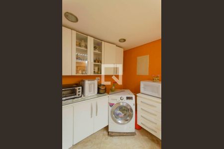 Casa à venda com 260m², 5 quartos e 1 vagaÁrea de Serviço