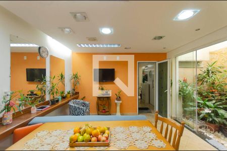 Sala de casa à venda com 5 quartos, 260m² em Cidade Patriarca, São Paulo