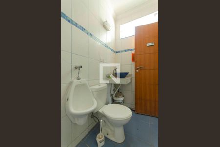 Casa à venda com 260m², 5 quartos e 1 vagaBanheiro 3